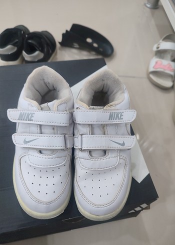 Beyaz çocuk spor ayakkabı - Görsel 2