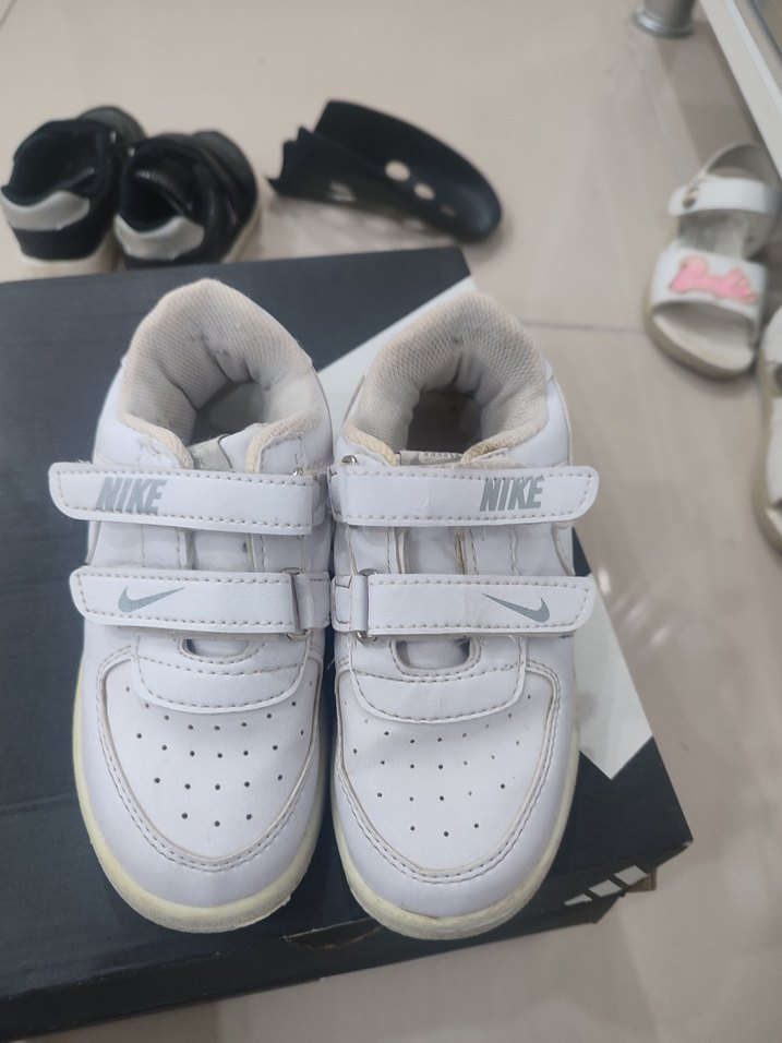 Beyaz çocuk spor ayakkabı - Görsel 2