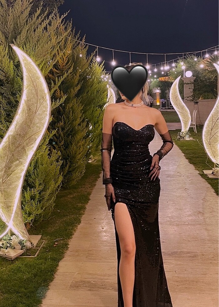 Siyah Payetli Yırtmaçlı Abiye Elbise - Görsel 2