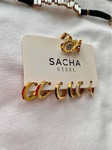 Zara Takı seti 2 adet bileklik 4 çift küpe