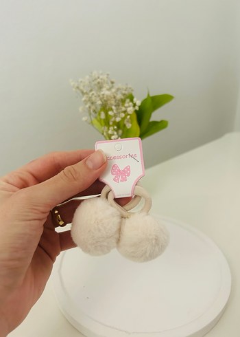 Beyaz Peluş Mini Saç Lastiği - Görsel 5