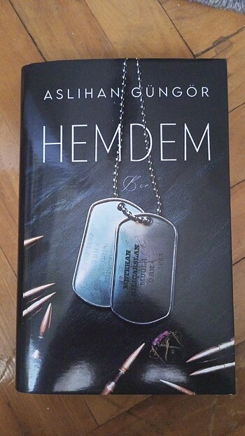 Hemdem ciltli