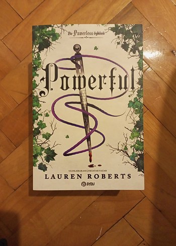 Beden Lauren Roberts - Powerless- Reckless- Powerful