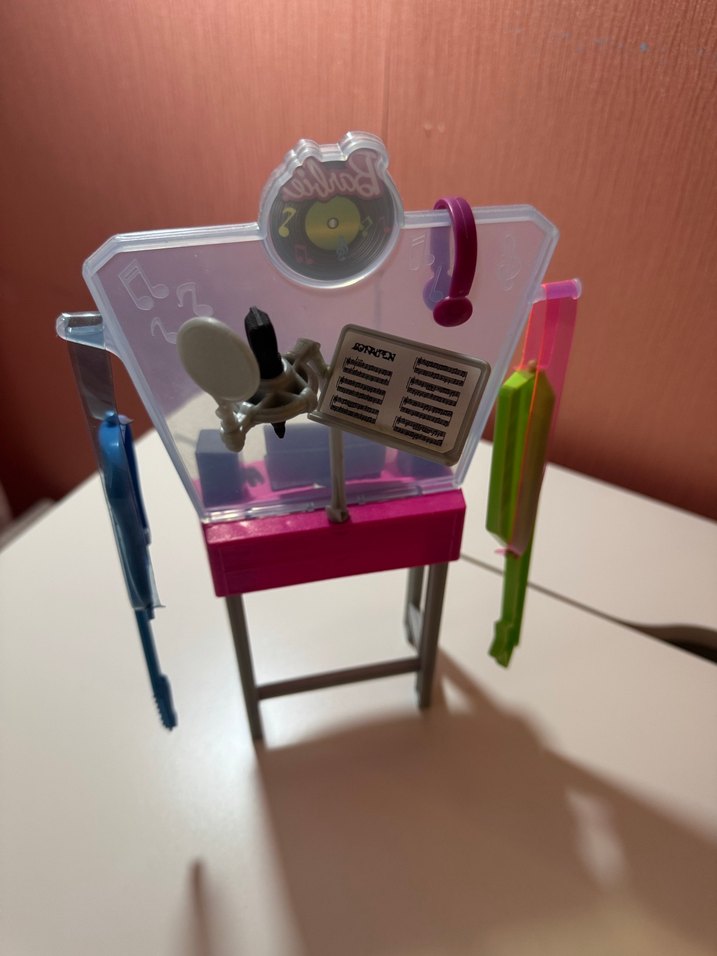 Barbie Müzik Seti ve Çalışma Masası - Görsel 4