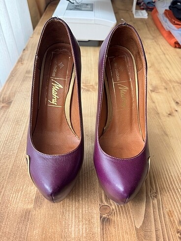 Matraş topuklu ayakkabı - Görsel 5