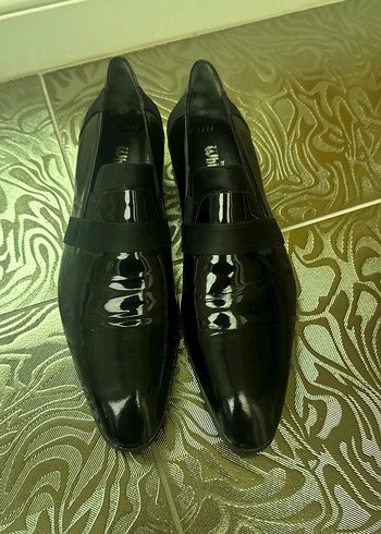 Siyah Parlak Erkek Klasik Ayakkabı - Görsel 2