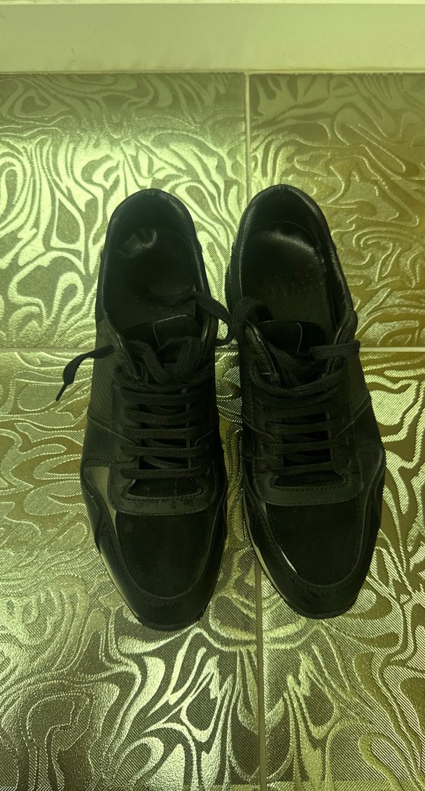 Siyah içi dışı Deri  Desenli Bağcıklı Spor Ayakkabı - Görsel 2