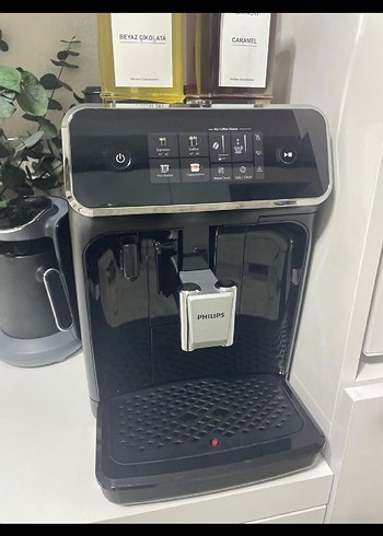 Siyah Otomatik Kahve Makinesi - Görsel 3