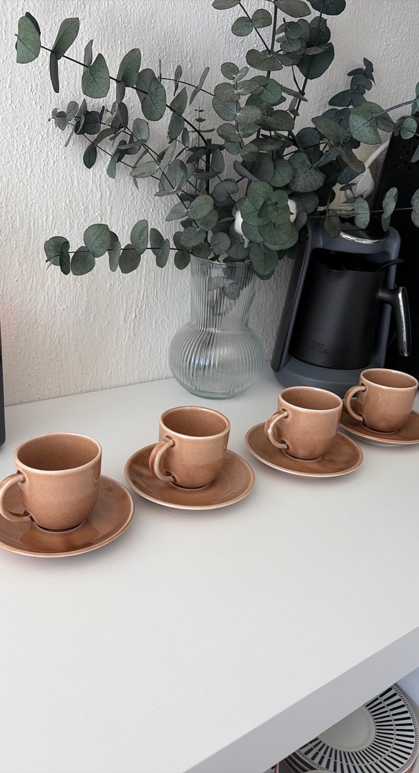 Koyu Bej Renkli Seramik Fincan Takımı - Görsel 2