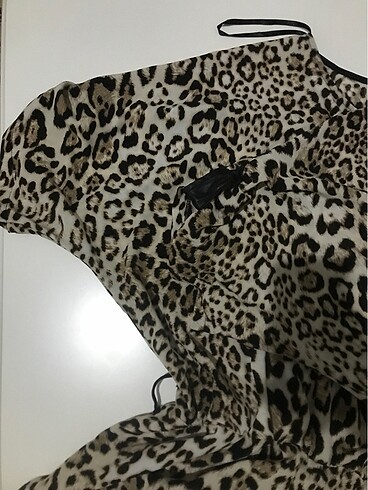 l Beden Jaguar desenli elbise