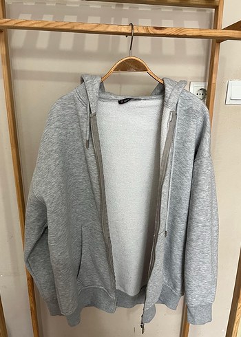 Gri Fermuarlı Kadın Sweatshirt