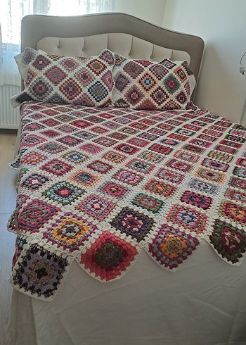 Desenli Çok Renkli Örgü Battaniye - Görsel 2