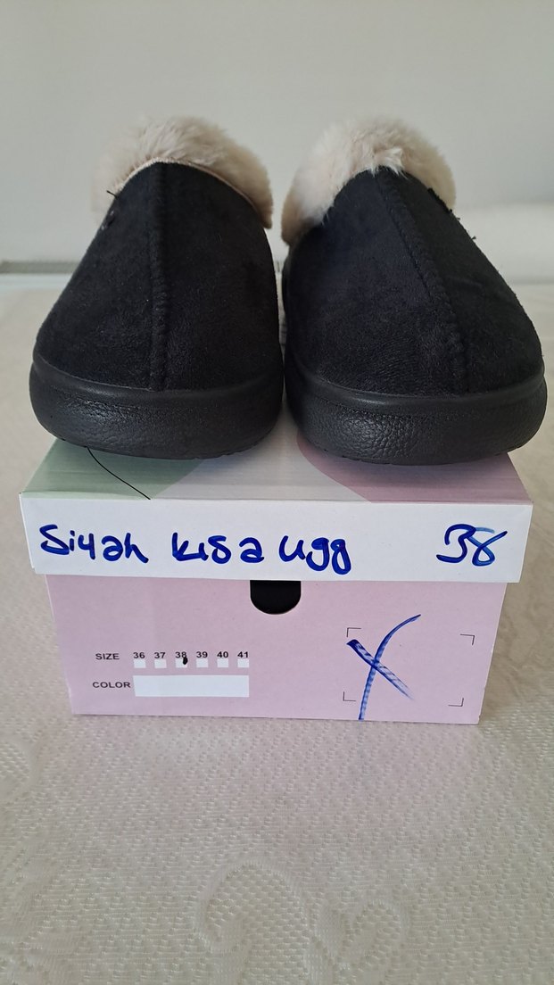 Siyah Kadın Ev Terliği Kürklü Dolgu Topuklu - Görsel 3