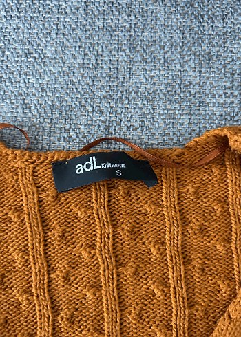 Adil ışık örgü model V yaka kazak - Görsel 2