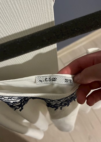 s Beden beyaz Renk Nakışlı Beyaz Mini Straplez Bluz