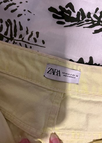 Sarı Mini Kot Şort - Görsel 2