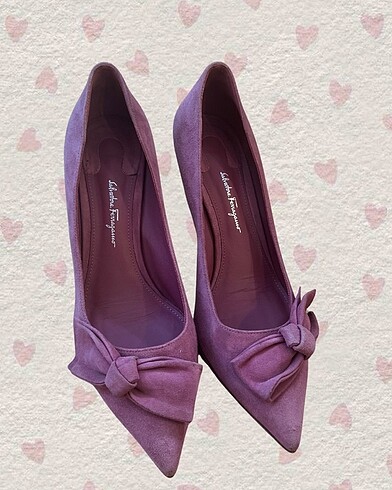 Salvatore Ferragamo süet topuklu ayakkabı ? 8.5 beden