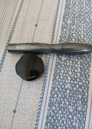 Beden Renk Shiseido Boost Volume Maskara Siyah