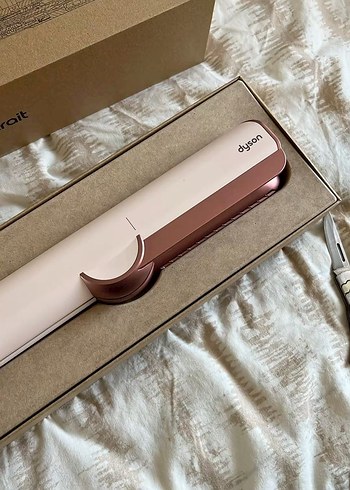 Dyson Dyson Pastel & Pembe Saç Düzleştirici sıfır kutulu gönderileck