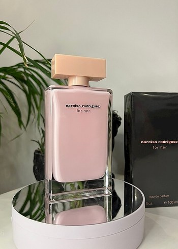 Narciso Rodriguez Narciso Rodriguez For Her Kadın Parfümü 100 ml
