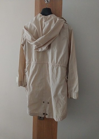 Bej Düğmeli Kadın Parka - Görsel 3