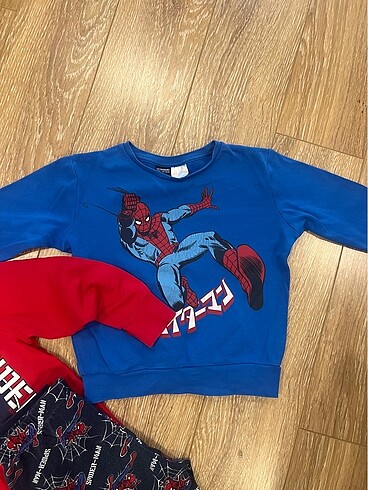 LC Waikiki LCW pijama takımı ve sweatshirt 4 yaş