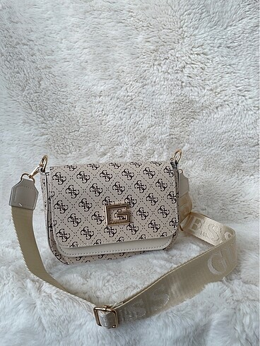 GUESS çanta