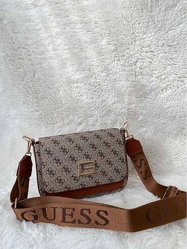 GUESS çanta