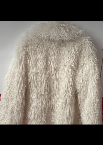 Bershka Kadın Beyaz Suni Kürk Midi Kaban