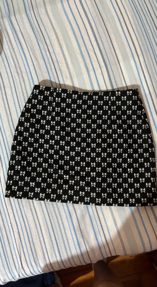 Siyah kurdaleli mini etek - Görsel 4