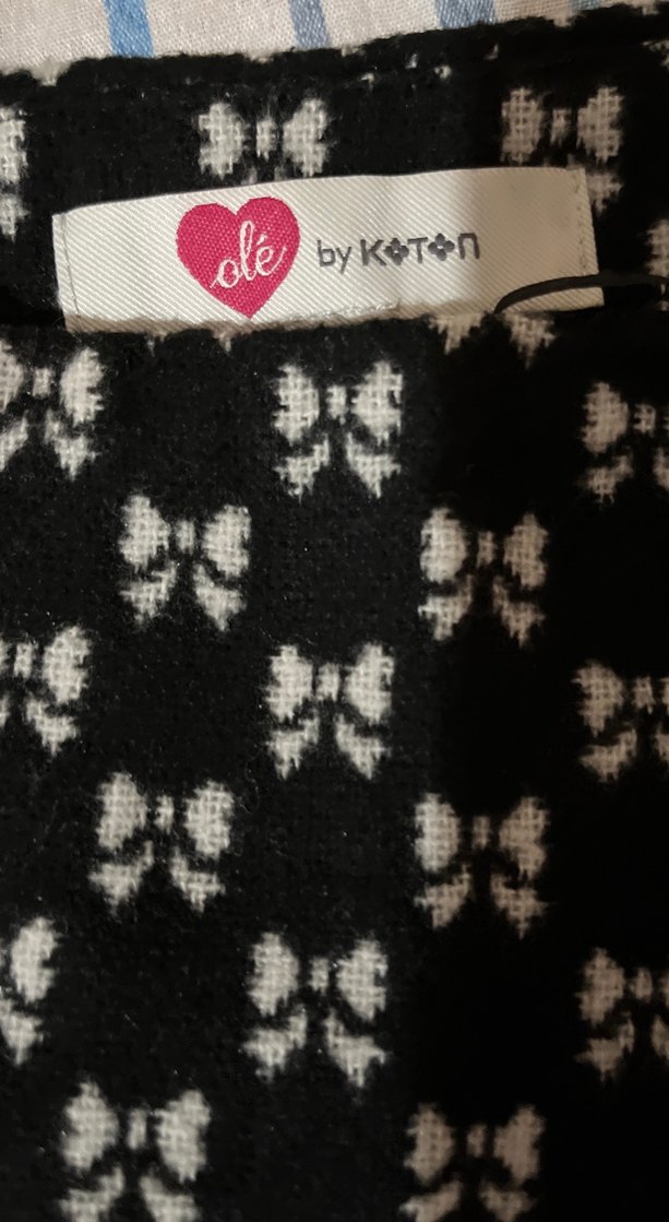 Siyah kurdaleli mini etek - Görsel 3