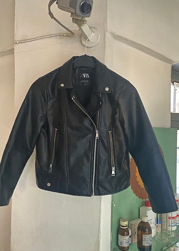 Siyah Deri Kadın Biker Ceket