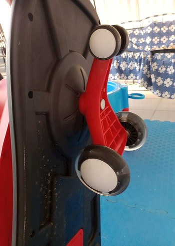 Beden kırmızı Renk plazma araba karınca araba