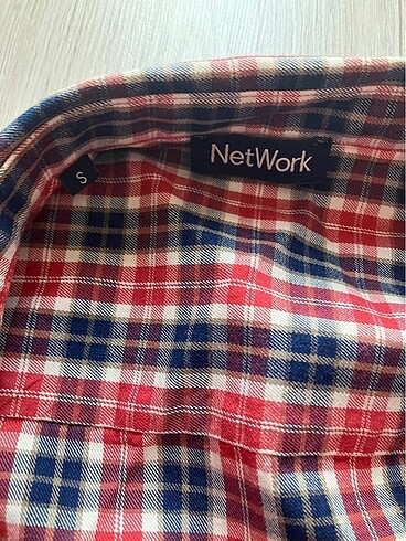 Network network gömlek