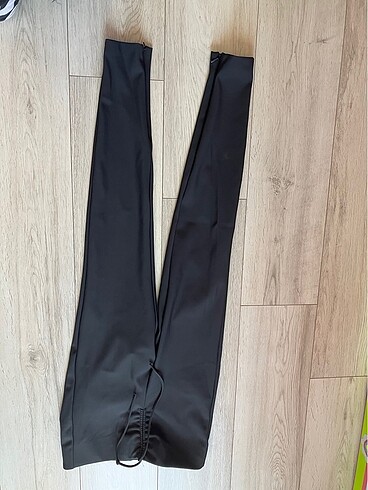zara tayt