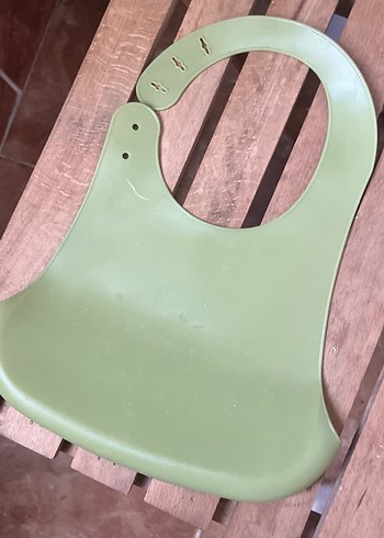 Yeşil Silikon Bebek Önlüğü - Görsel 4