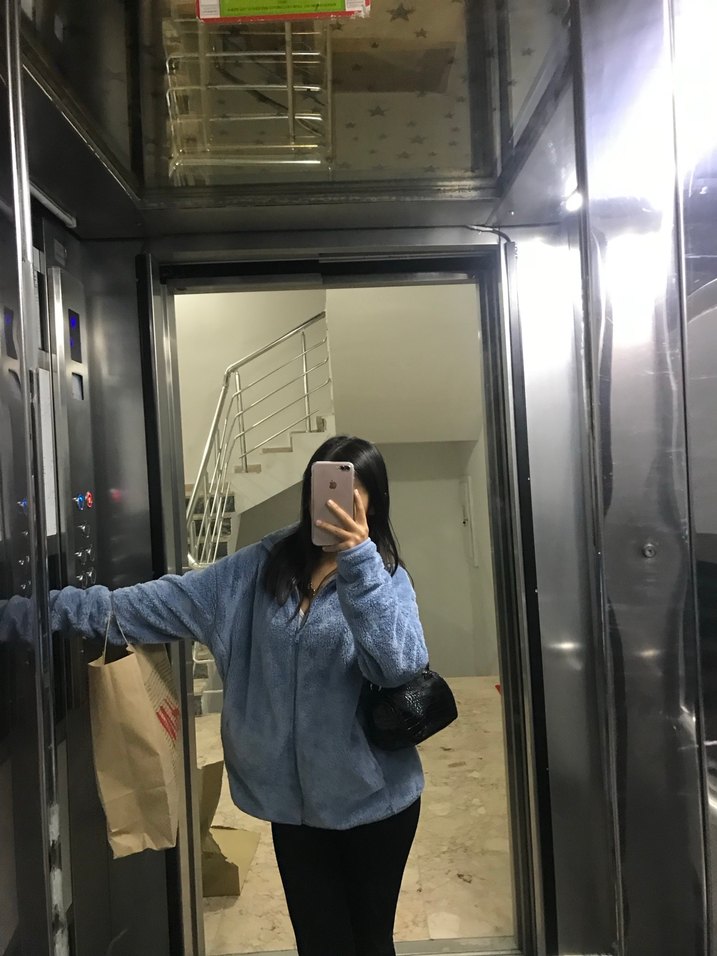 Mavi peluş kürk - Görsel 3