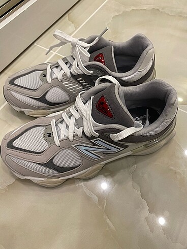 39 Beden New Balance 9060 Unisex
