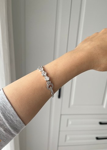 Parlak Beyaz Takı Seti - Görsel 2