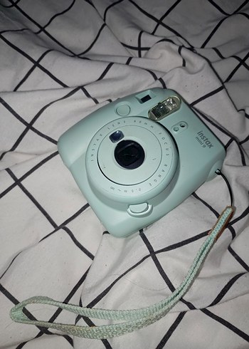 Yeşil Fujifilm Instax Mini 9 Film Kamera