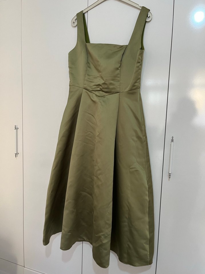 Uzun Straplez kabarık Haki elbise abiye - Görsel 2