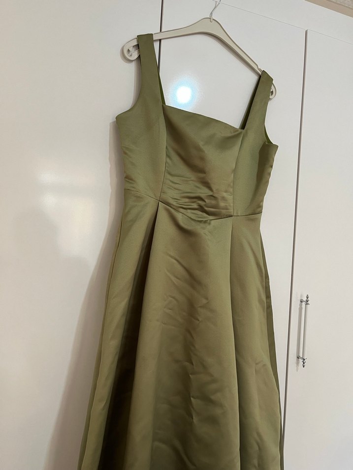Uzun Straplez kabarık Haki elbise abiye - Görsel 3