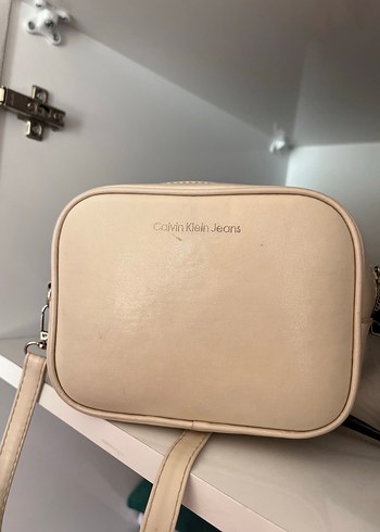 Bej Deri Calvin Klein Jeans Omuz Çantası - Görsel 3