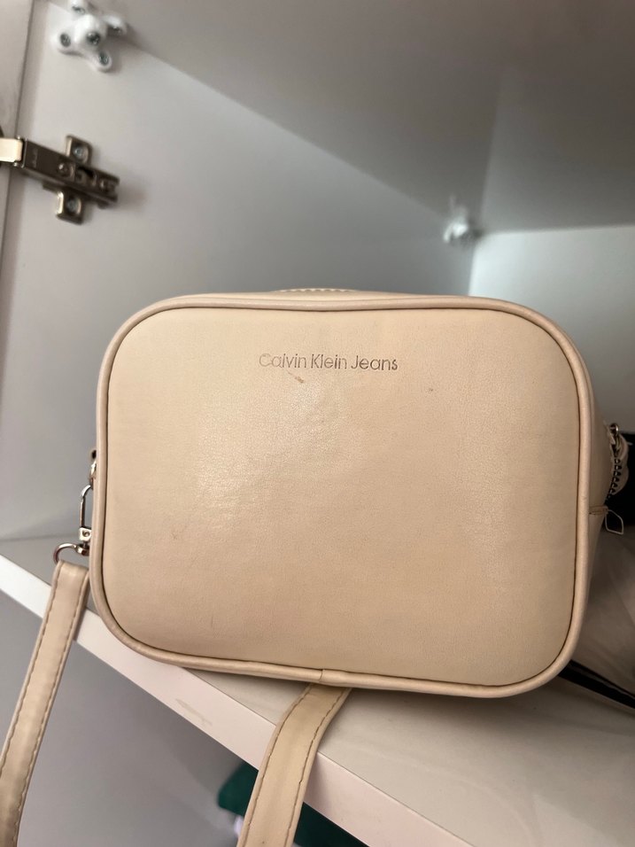 Bej Deri Calvin Klein Jeans Omuz Çantası - Görsel 3