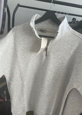 Gri Yarım Fermuarlı Kadın Sweatshirt