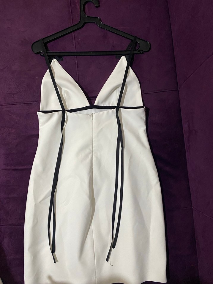 Siyah Askılı Beyaz Mini Elbise - Görsel 5