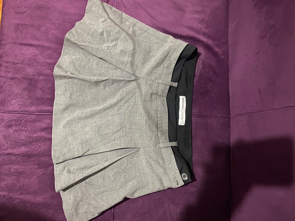 Gri Mini şortlu bershka etek - Görsel 4