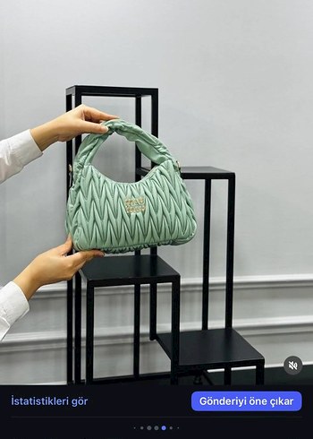 Diğer Miu Miu Siyah Deri Pilili Kadın Çanta + Toz Torbalı