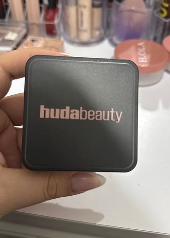 Huda Beauty