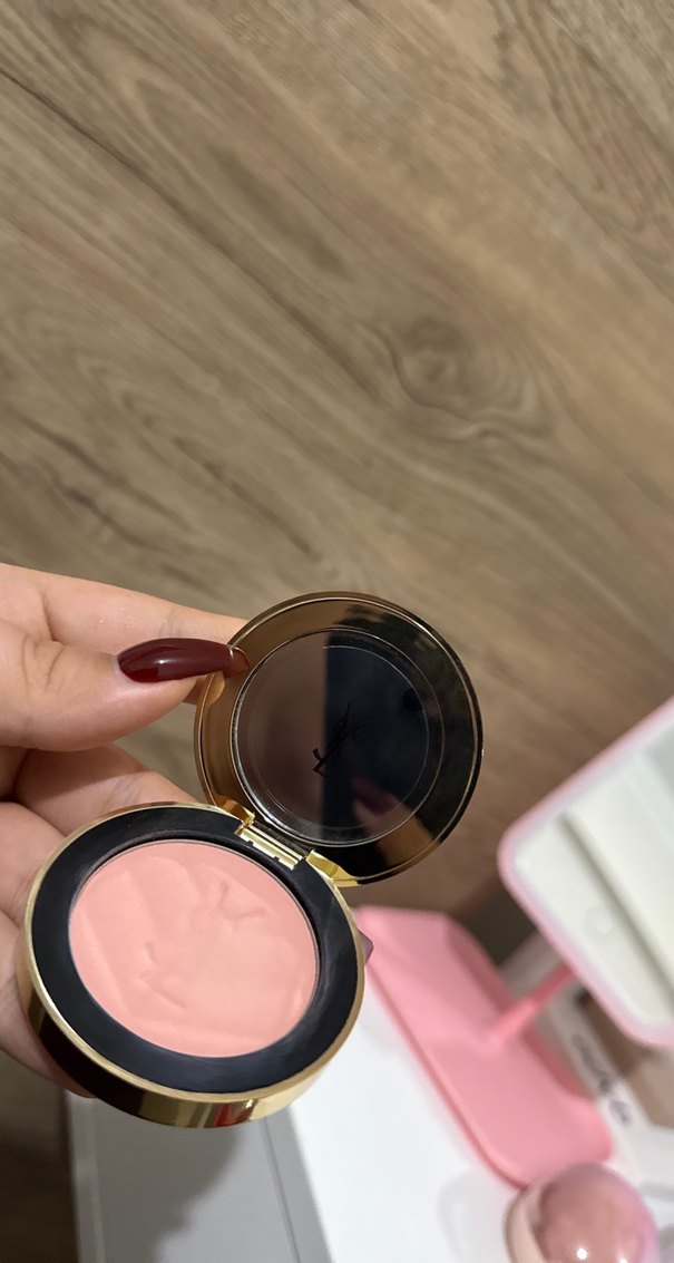 Yves Saint Laurent Parlak Pembe Allık - Görsel 4